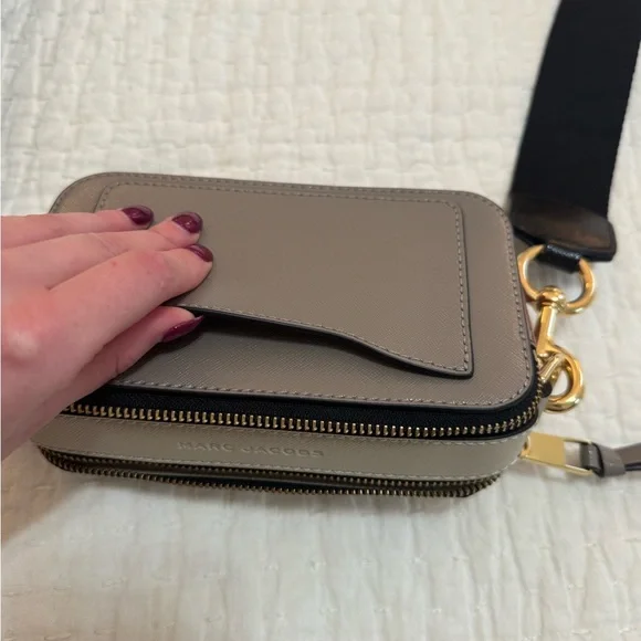 Marc Jacobs Crossbody Bag in Gray with Gold Accents